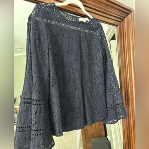 LOFT lace top, navy, size small, like new condition